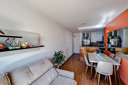 Apartamento à venda com 62m², 2 quartos e 1 vagaSala