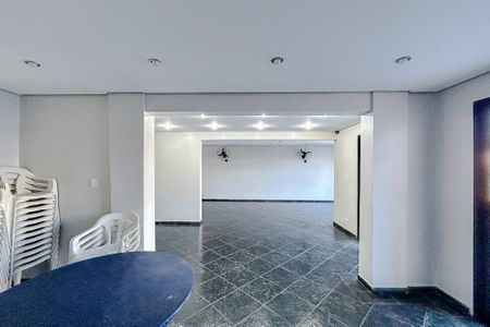 Apartamento à venda com 62m², 2 quartos e 1 vagaÁrea comum - Salão de festas