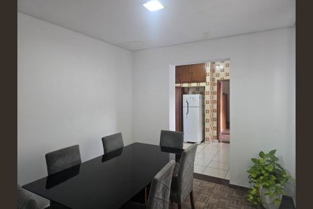 Casa para alugar com 200m², 3 quartos e 2 vagasSala de Jantar 