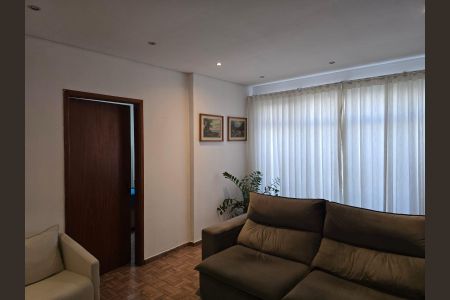 Casa para alugar com 200m², 3 quartos e 2 vagasSala 