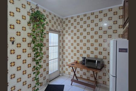 Casa para alugar com 200m², 3 quartos e 2 vagasCozinha 
