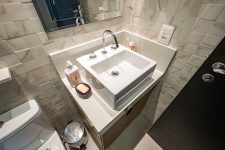 Banheiro de apartamento à venda com 2 quartos, 109m² em Sumarezinho, São Paulo