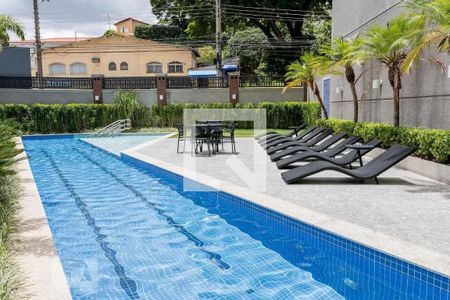 Apartamento à venda com 109m², 2 quartos e 1 vaga Apartamento à venda com 109m², 2 quartos e 1 vagaPiscina