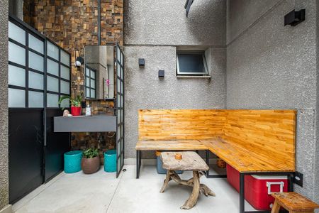 Apartamento à venda com 109m², 2 quartos e 1 vaga Apartamento à venda com 109m², 2 quartos e 1 vagaTerraço