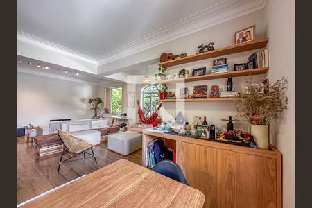Apartamento à venda com 130m², 3 quartos e 1 vaga