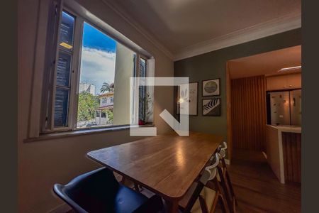 Apartamento à venda com 130m², 3 quartos e 1 vaga