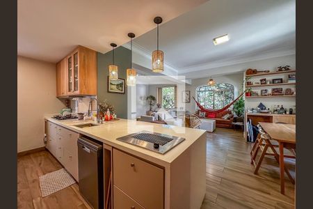 Apartamento à venda com 130m², 3 quartos e 1 vaga
