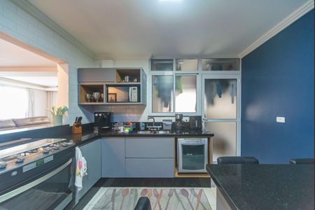Apartamento à venda com 130m², 3 quartos e 3 vagas Apartamento à venda com 130m², 3 quartos e 3 vagasCozinha
