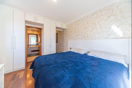 Apartamento à venda com 130m², 3 quartos e 3 vagas Apartamento à venda com 130m², 3 quartos e 3 vagasQuarto 3