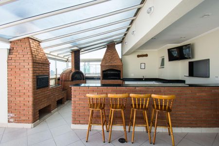 Apartamento à venda com 130m², 3 quartos e 3 vagas Apartamento à venda com 130m², 3 quartos e 3 vagasÁrea comum - Churrasqueira