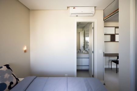 Quarto de apartamento à venda com 1 quarto, 40m² em Brooklin, São Paulo