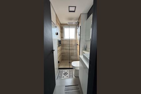 Banheiro de apartamento para alugar com 2 quartos, 46m² em Barro Branco, Cotia