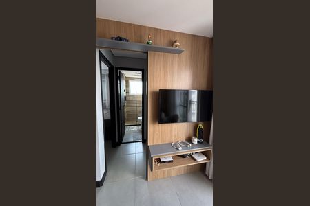 Sala de apartamento para alugar com 2 quartos, 46m² em Barro Branco, Cotia
