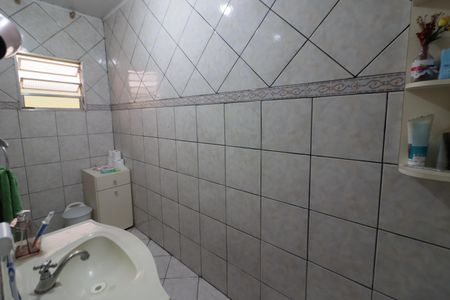 Casa para alugar com 261m², 3 quartos e 2 vagasBanheiro