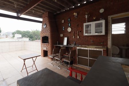 Casa para alugar com 261m², 3 quartos e 2 vagasChurrasqueira