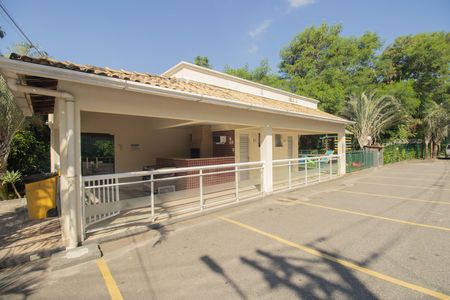 Apartamento para alugar com 44m², 2 quartos e 1 vaga Apartamento para alugar com 44m², 2 quartos e 1 vagaÁrea comum - Salão de festas