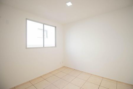 Quarto 1 de apartamento para alugar com 2 quartos, 44m² em Vista Alegre, São Gonçalo