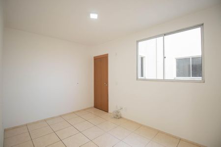 Sala de apartamento para alugar com 2 quartos, 44m² em Vista Alegre, São Gonçalo