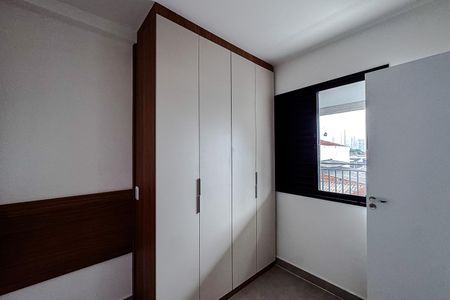 Quarto 2 de apartamento para alugar com 2 quartos, 38m² em Vila Canero, São Paulo