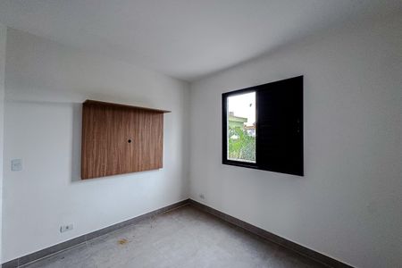 Quarto 1 de apartamento para alugar com 2 quartos, 38m² em Vila Canero, São Paulo