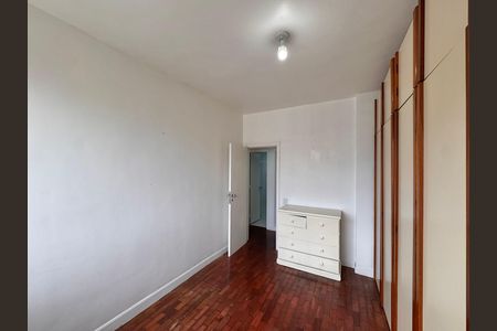 Apartamento à venda com 112m², 3 quartos e 2 vagas Apartamento à venda com 112m², 3 quartos e 2 vagasQuarto 2