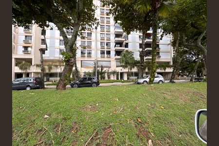 Apartamento à venda com 112m², 3 quartos e 2 vagas Apartamento à venda com 112m², 3 quartos e 2 vagasFachada