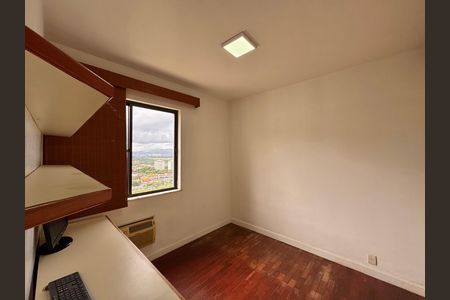 Apartamento à venda com 112m², 3 quartos e 2 vagas Apartamento à venda com 112m², 3 quartos e 2 vagasQuarto 1