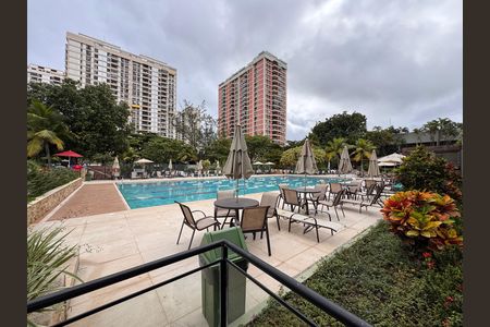Apartamento à venda com 112m², 3 quartos e 2 vagas Apartamento à venda com 112m², 3 quartos e 2 vagasÁrea comum