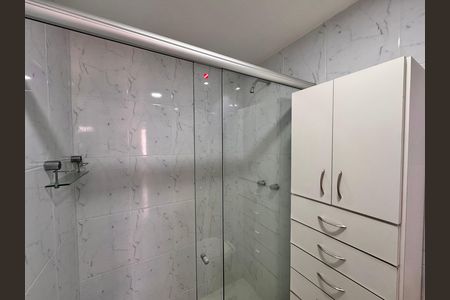 Apartamento à venda com 112m², 3 quartos e 2 vagas Apartamento à venda com 112m², 3 quartos e 2 vagasBanheiro Social