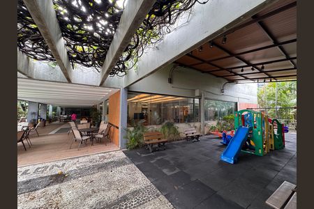 Apartamento à venda com 112m², 3 quartos e 2 vagas Apartamento à venda com 112m², 3 quartos e 2 vagasÁrea comum
