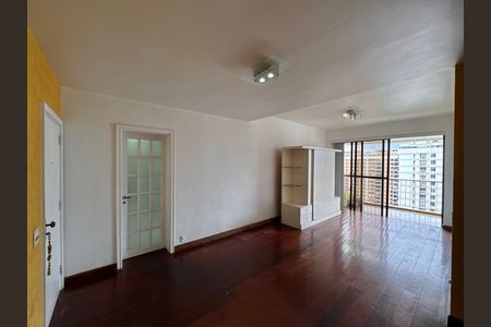 Sala de apartamento à venda com 3 quartos, 112m² em Barra da Tijuca, Rio de Janeiro