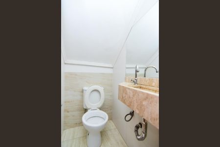 Casa para alugar com 290m², 3 quartos e 2 vagasLavabo