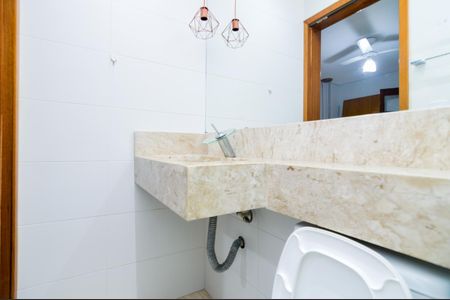 Casa para alugar com 290m², 3 quartos e 2 vagasBanheiro da Suíte 