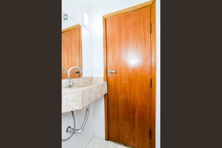 Casa para alugar com 290m², 3 quartos e 2 vagasLavabo