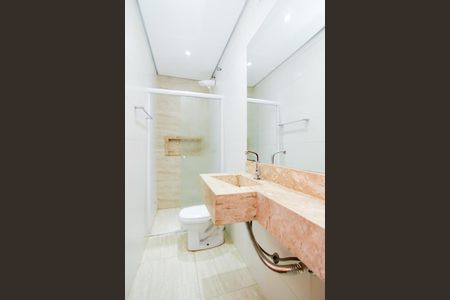 Casa para alugar com 290m², 3 quartos e 2 vagasBanheiro 