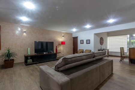 Sala de casa à venda com 4 quartos, 410m² em Castelo, Belo Horizonte