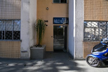 Apartamento à venda com 75m², 3 quartos e 1 vaga Apartamento à venda com 75m², 3 quartos e 1 vagaFachada do Prédio