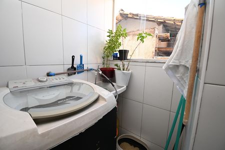 Apartamento à venda com 75m², 3 quartos e 1 vaga Apartamento à venda com 75m², 3 quartos e 1 vagaCozinha e Área de Serviço