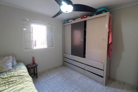 Quarto 4 de casa à venda com 4 quartos, 120m² em Vila Tiradentes, São Paulo