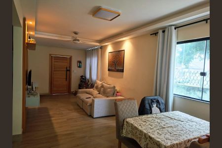 Casa para alugar com 3 quartos, 228m² em Curicica, Rio de Janeiro
