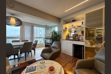 Apartamento à venda com 138m², 3 quartos e 2 vagas Apartamento à venda com 138m², 3 quartos e 2 vagasFoto 09