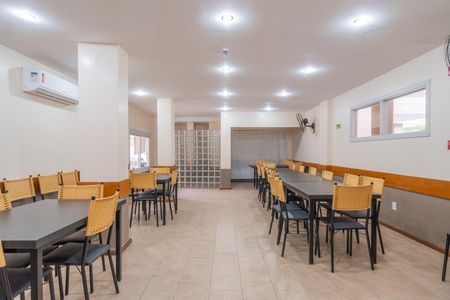 Apartamento à venda com 93m², 3 quartos e 1 vaga Apartamento à venda com 93m², 3 quartos e 1 vagaÁrea comum - Salão de festas