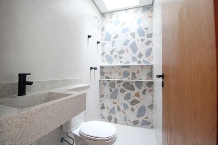 Banheiro da suíte 1 de casa à venda com 3 quartos, 110m² em Jardim Cidalia, São Paulo