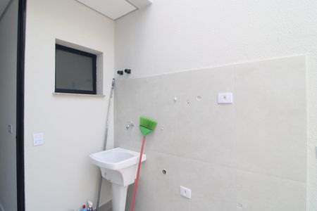 Lavanderia de casa à venda com 3 quartos, 110m² em Jardim Cidalia, São Paulo