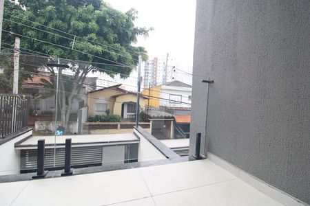 Sacada da suíte 3 de casa à venda com 3 quartos, 110m² em Jardim Cidalia, São Paulo