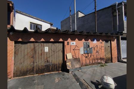 Casa para alugar com 80m², 1 quarto e sem vaga Casa para alugar com 80m², 1 quarto e sem vagaFachada