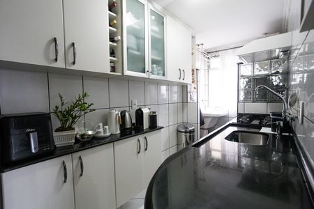Apartamento à venda com 55m², 2 quartos e 1 vaga Apartamento à venda com 55m², 2 quartos e 1 vagacozinha