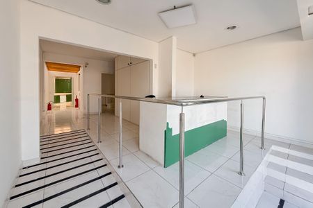 Sala de casa à venda com 6 quartos, 180m² em Vila Mariana, São Paulo