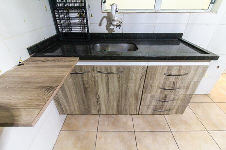 Casa de condomínio para alugar com 80m², 2 quartos e 1 vagaCozinha 