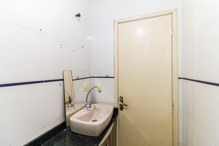 Casa de condomínio para alugar com 80m², 2 quartos e 1 vagaBanheiro